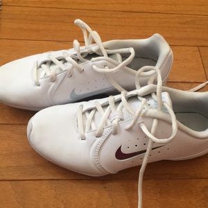 Nike cheer shoes